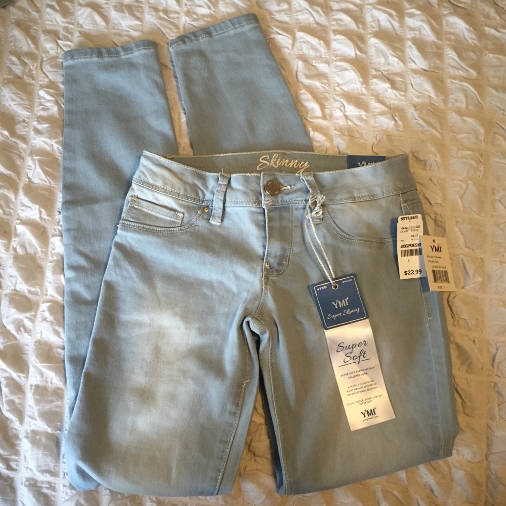 Light Wash YMI Skinny Jeans